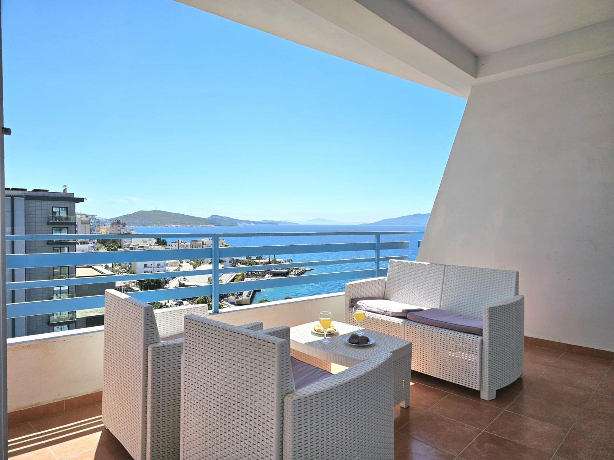 Celin Apartment Sarandë Esterno foto