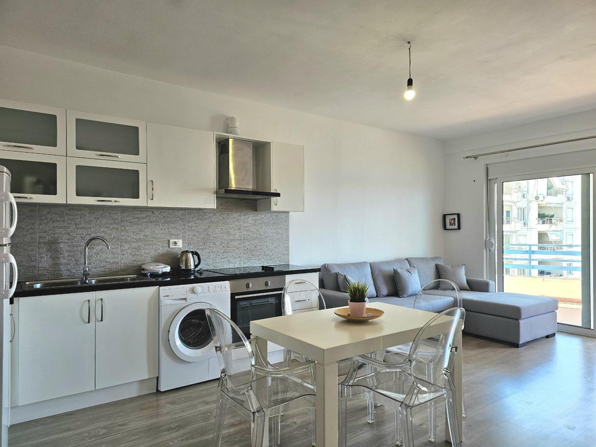 Celin Apartment Sarandë Esterno foto